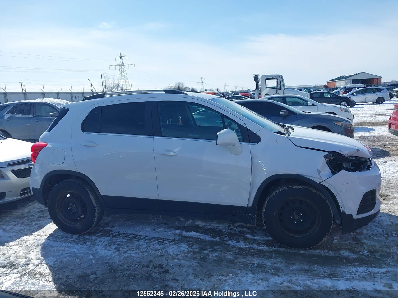 Image #/images/mount/3GNCJLSB6LL147979_13.jpg for vehicle