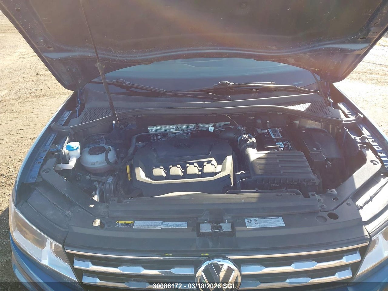 Image #/images/mount/3VV0B7AX6LM075710_10.jpg for vehicle