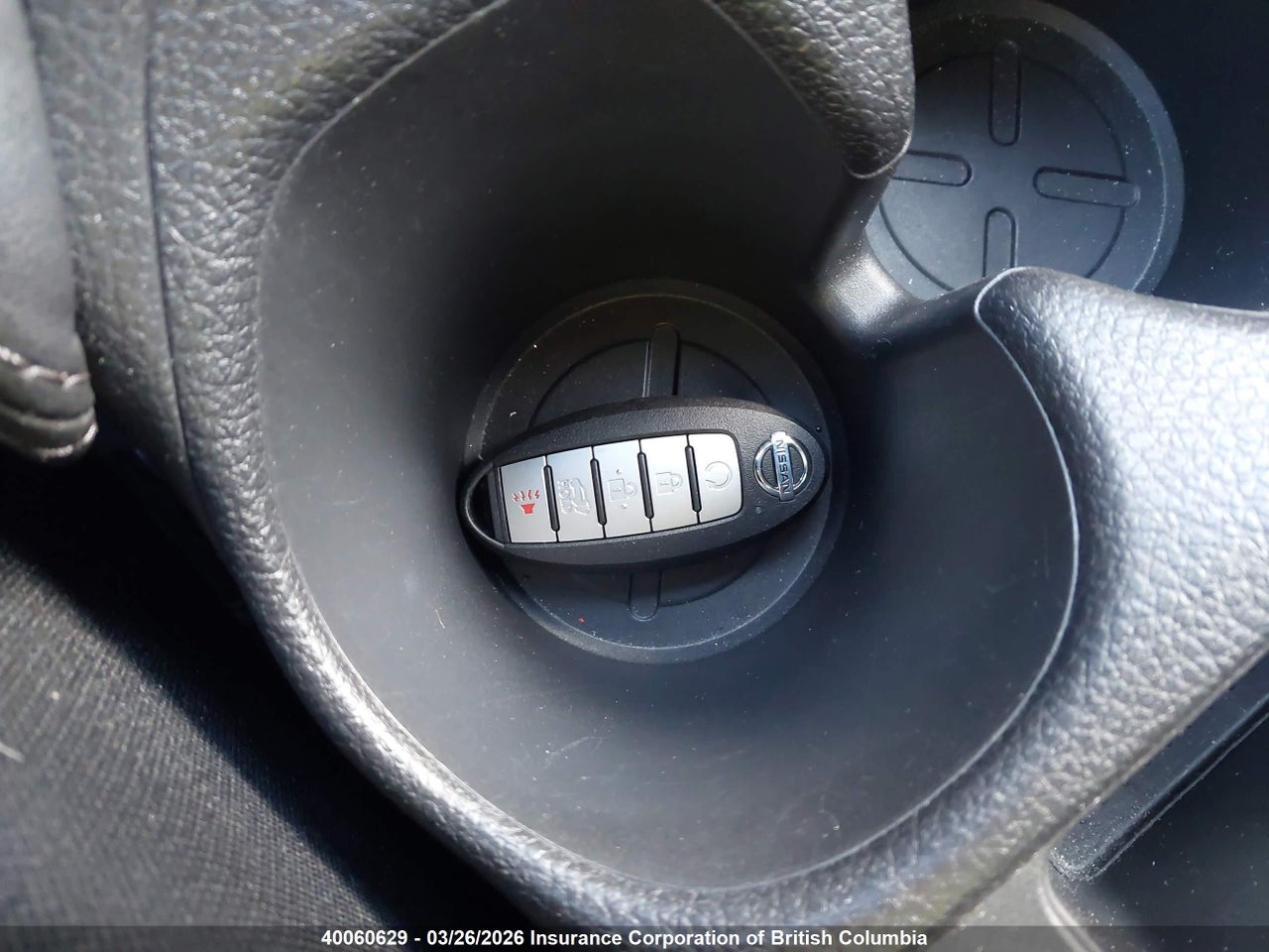 Image #/images/mount/5N1AT2MV9LC818421_11.jpg for vehicle