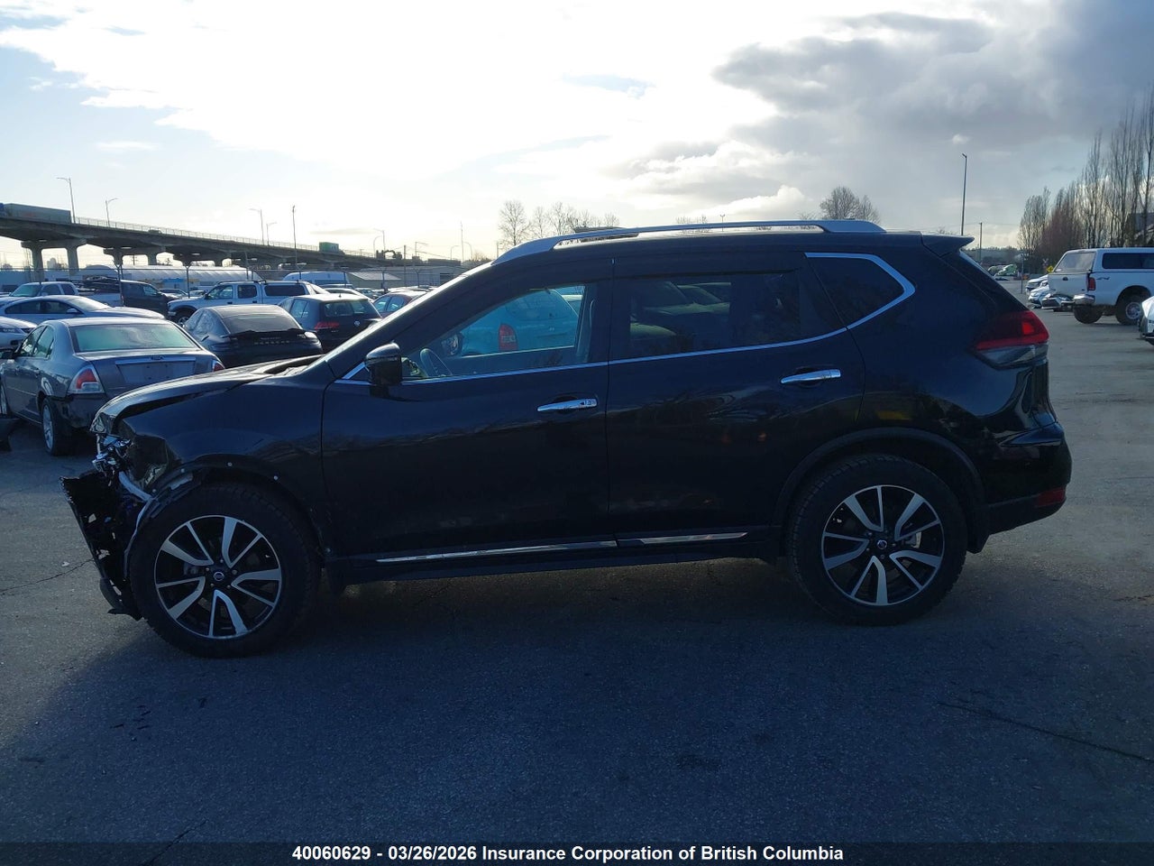 Image #/images/mount/5N1AT2MV9LC818421_15.jpg for vehicle