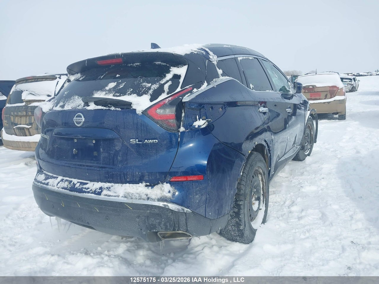 Image #/images/mount/5N1AZ2CS0LN125828_04.jpg for vehicle