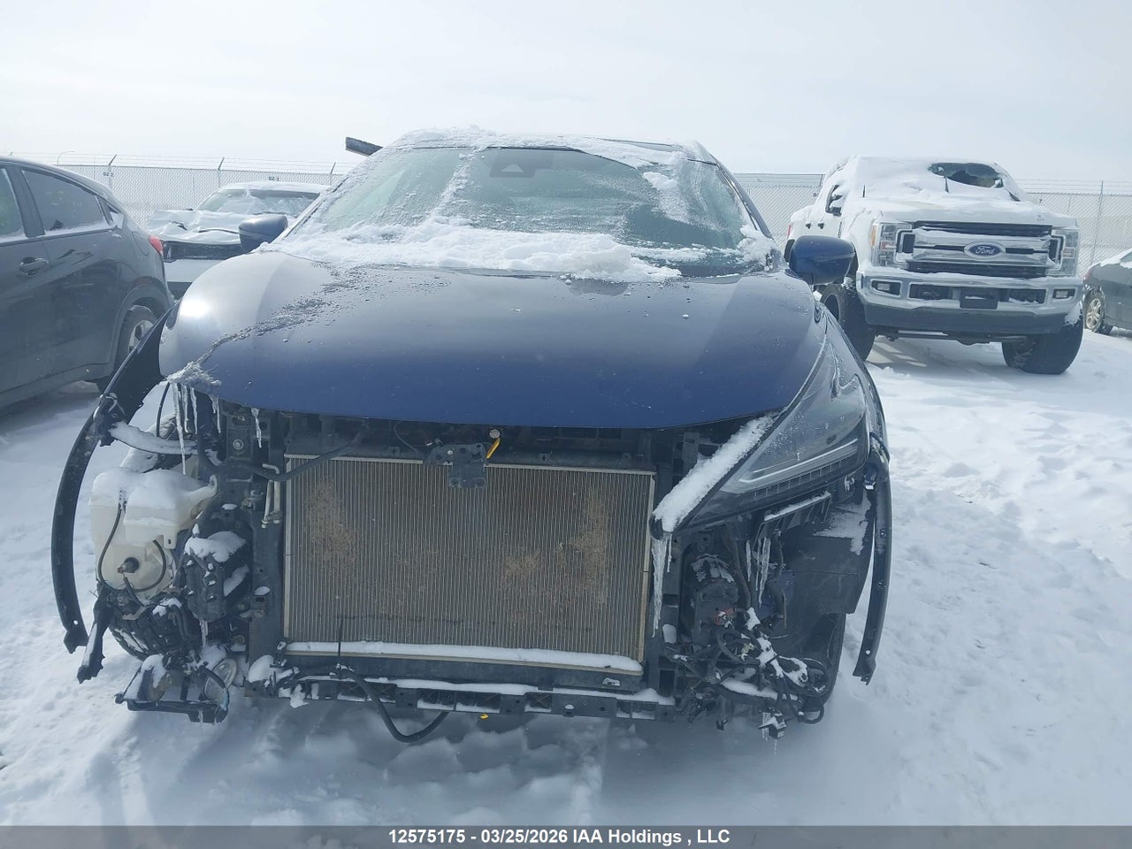 Image #/images/mount/5N1AZ2CS0LN125828_13.jpg for vehicle