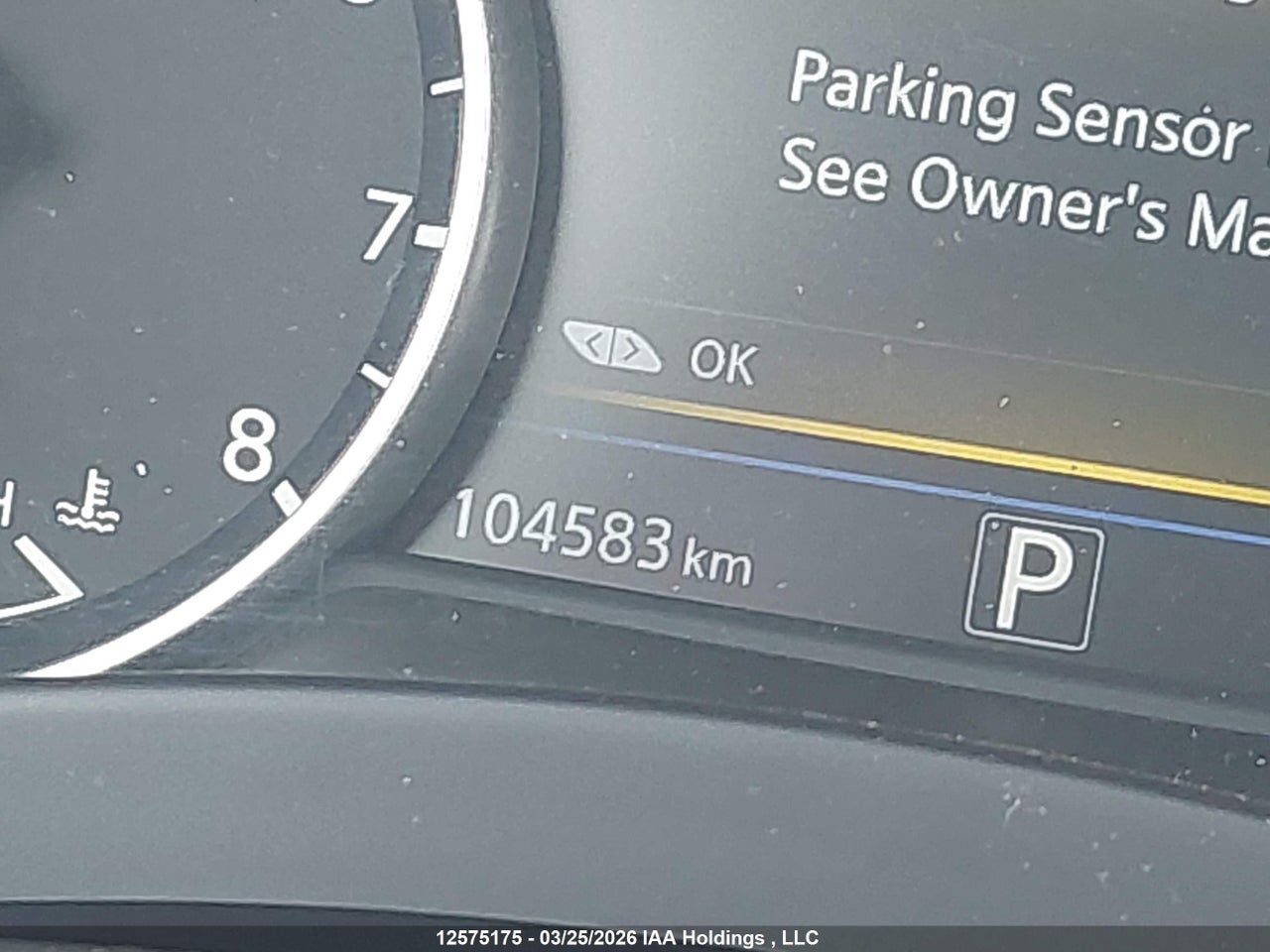 Image #/images/mount/5N1AZ2CS0LN125828_16.jpg for vehicle