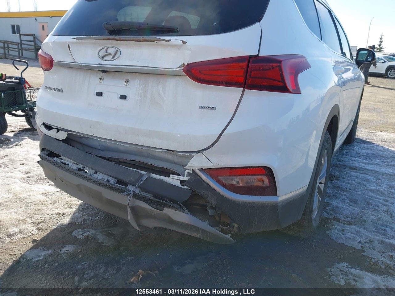 Image #/images/mount/5NMS2CAD2LH239401_06.jpg for vehicle