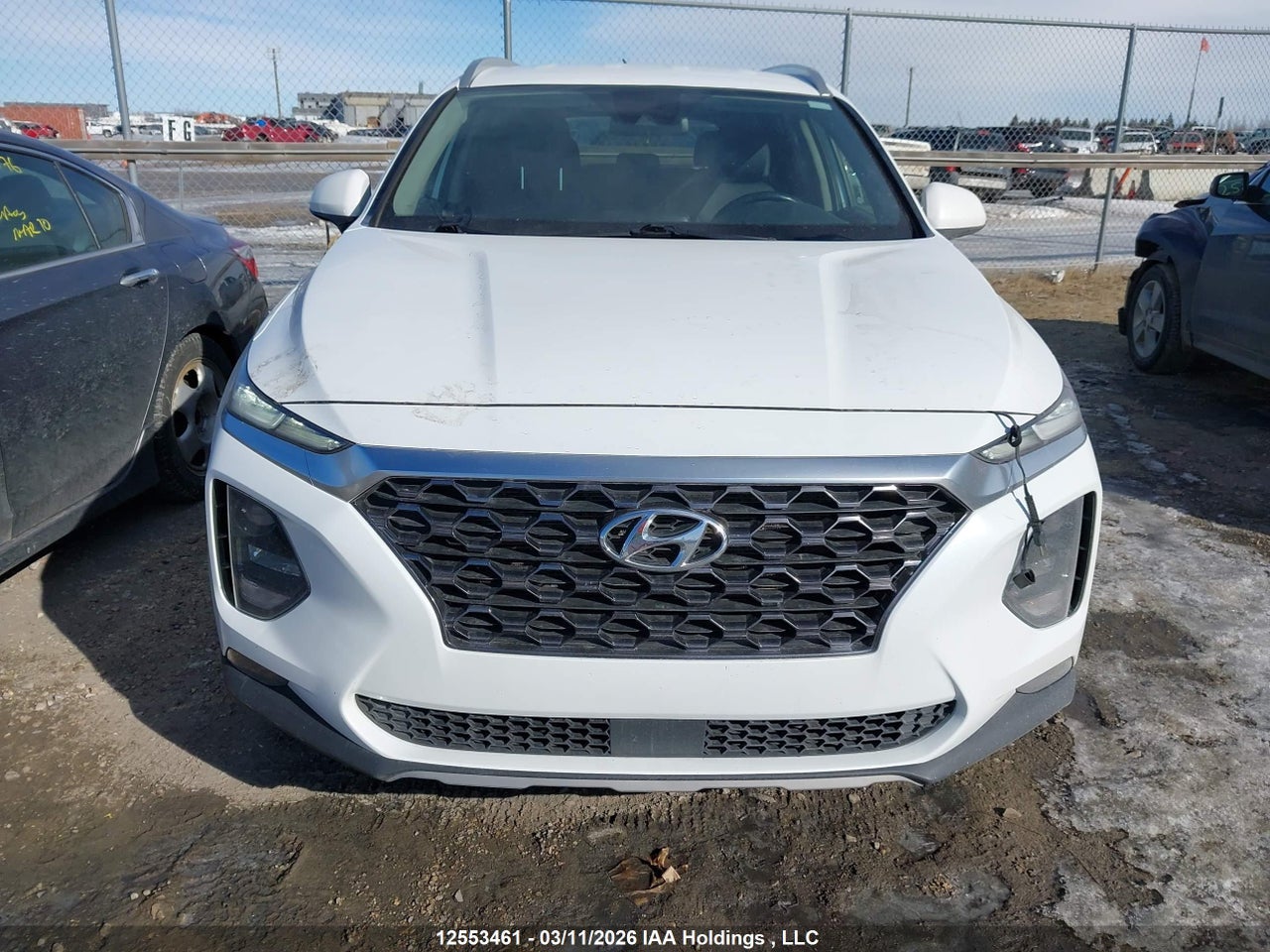 Image #/images/mount/5NMS2CAD2LH239401_12.jpg for vehicle