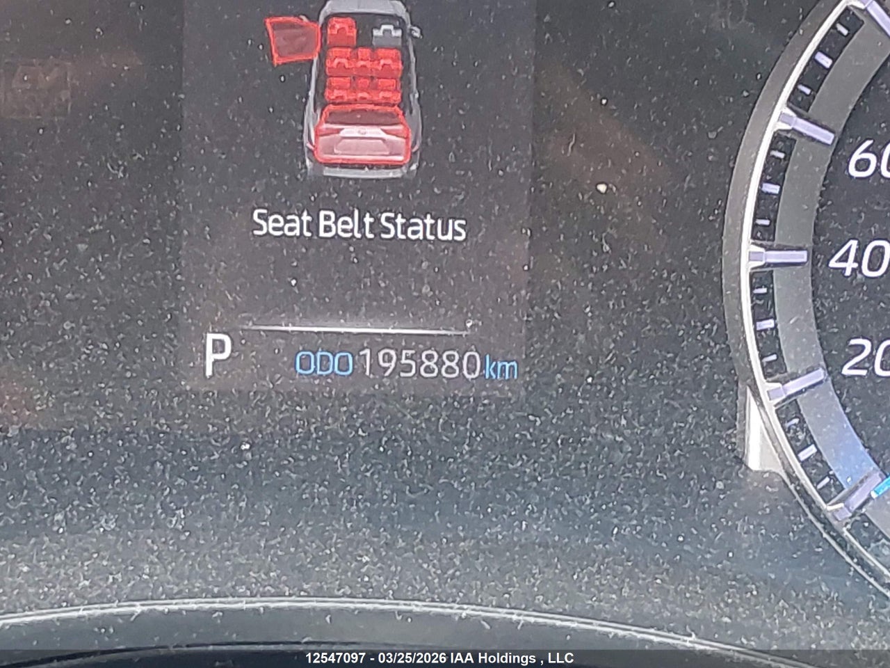 Image #/images/mount/5TDBBRCH3LS009432_15.jpg for vehicle