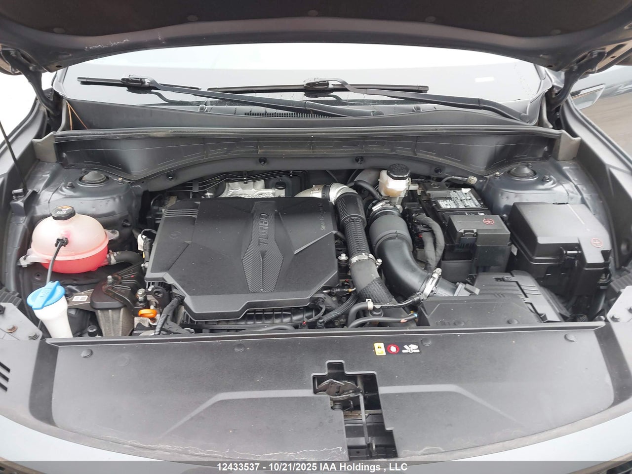 Image #/images/mount/5XYRHDLF2MG072602_10.jpg for vehicle