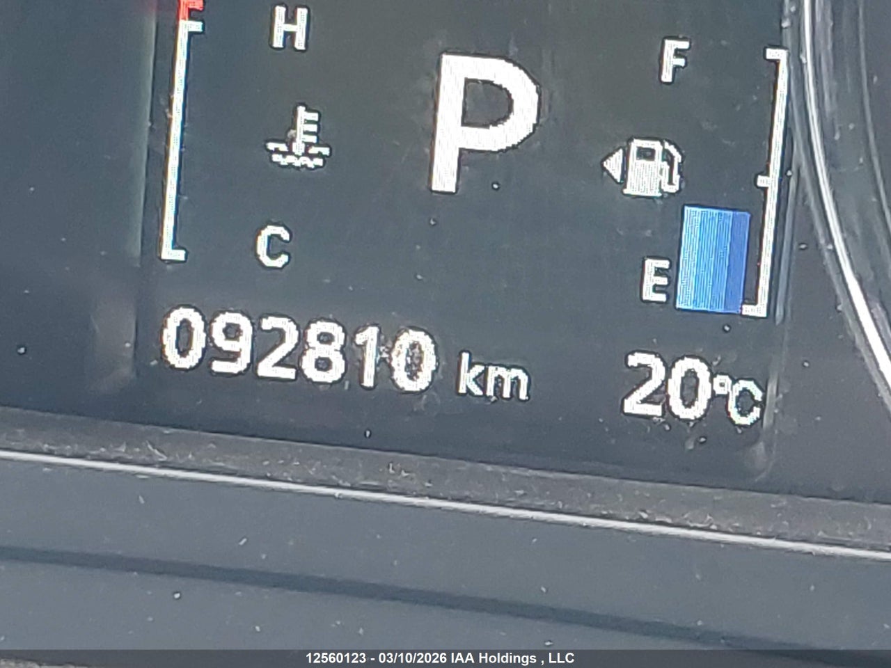 Image #/images/mount/JA4AJUAU9PU605514_16.jpg for vehicle