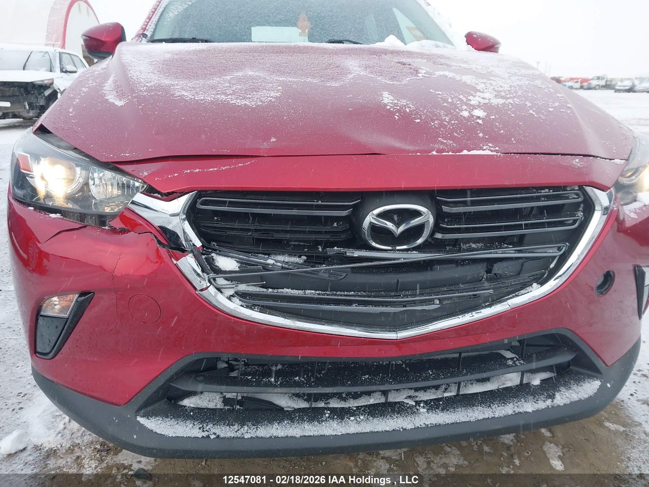 Image #/images/mount/JM1DKDC76N1601703_06.jpg for vehicle