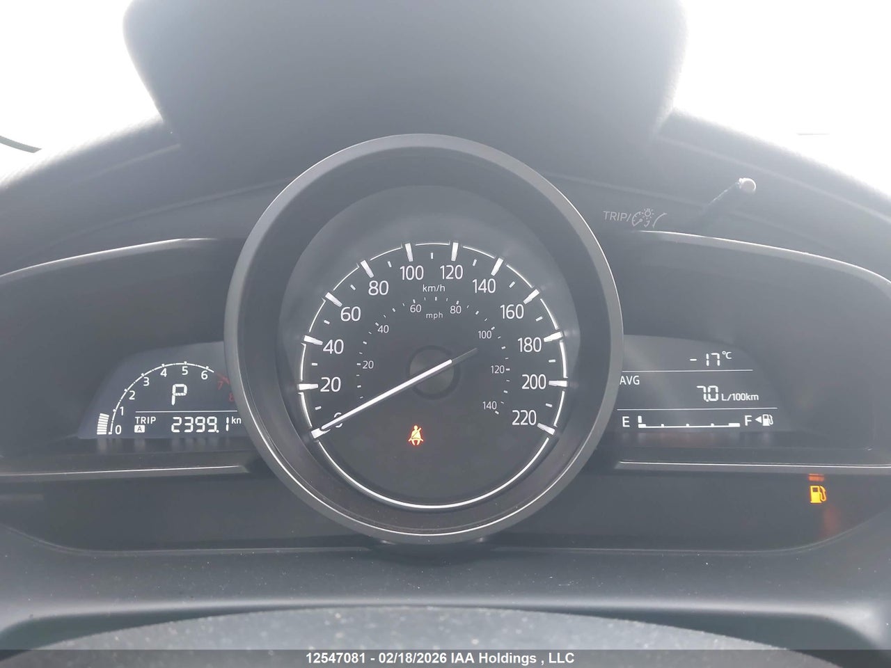 Image #/images/mount/JM1DKDC76N1601703_07.jpg for vehicle