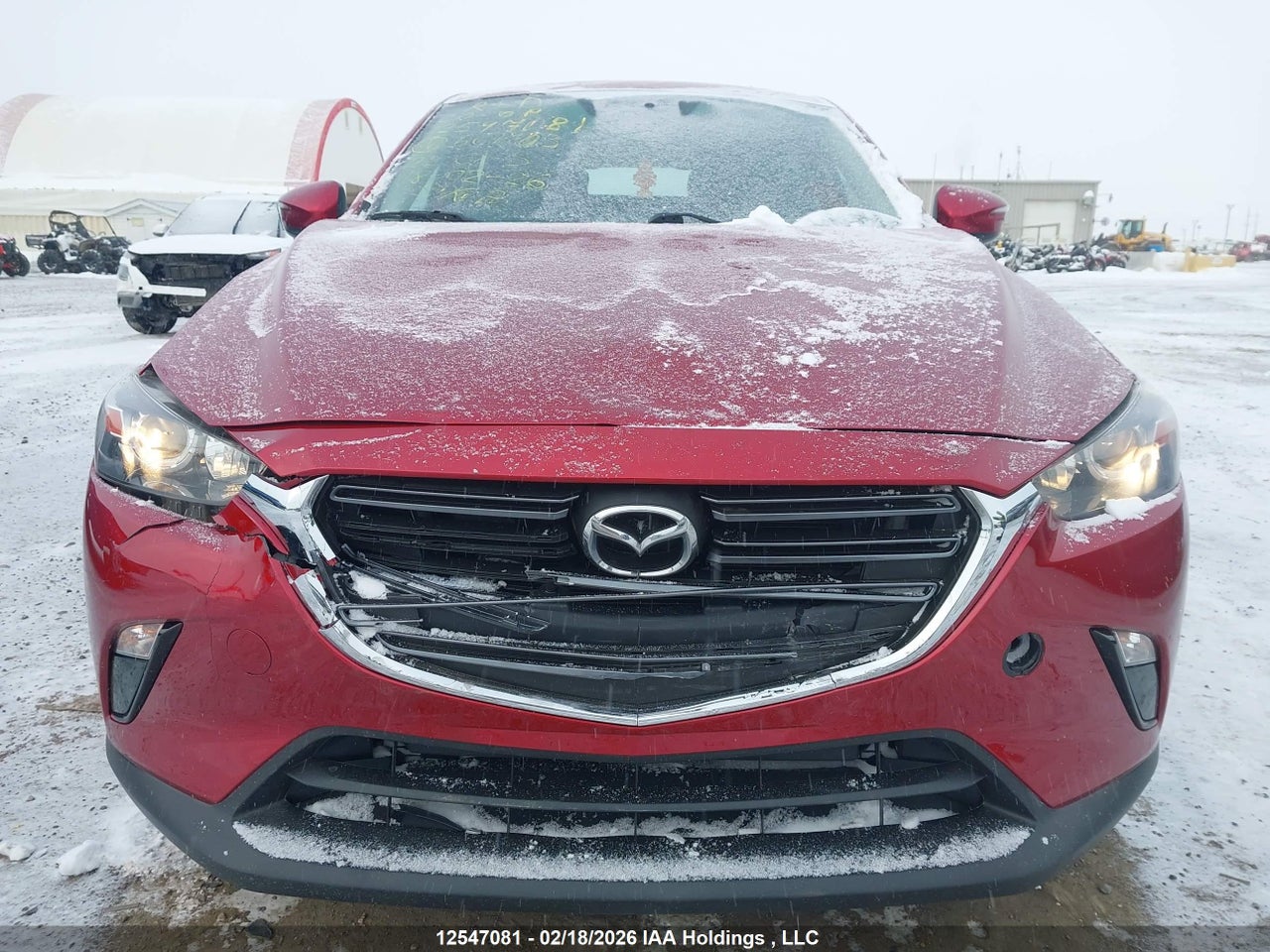 Image #/images/mount/JM1DKDC76N1601703_12.jpg for vehicle