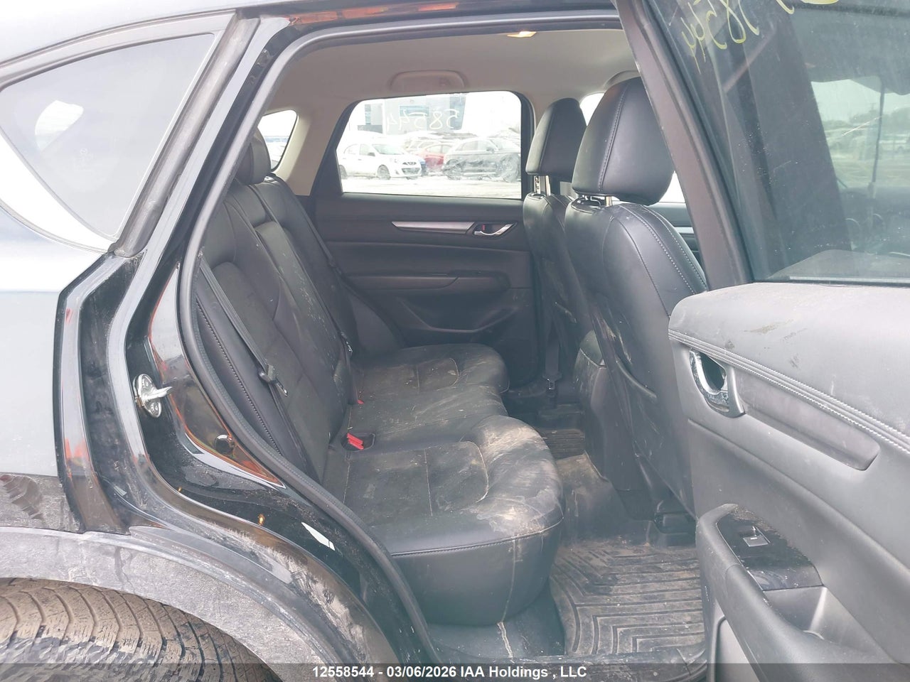 Image #/images/mount/JM3KFBCM0K0663063_08.jpg for vehicle