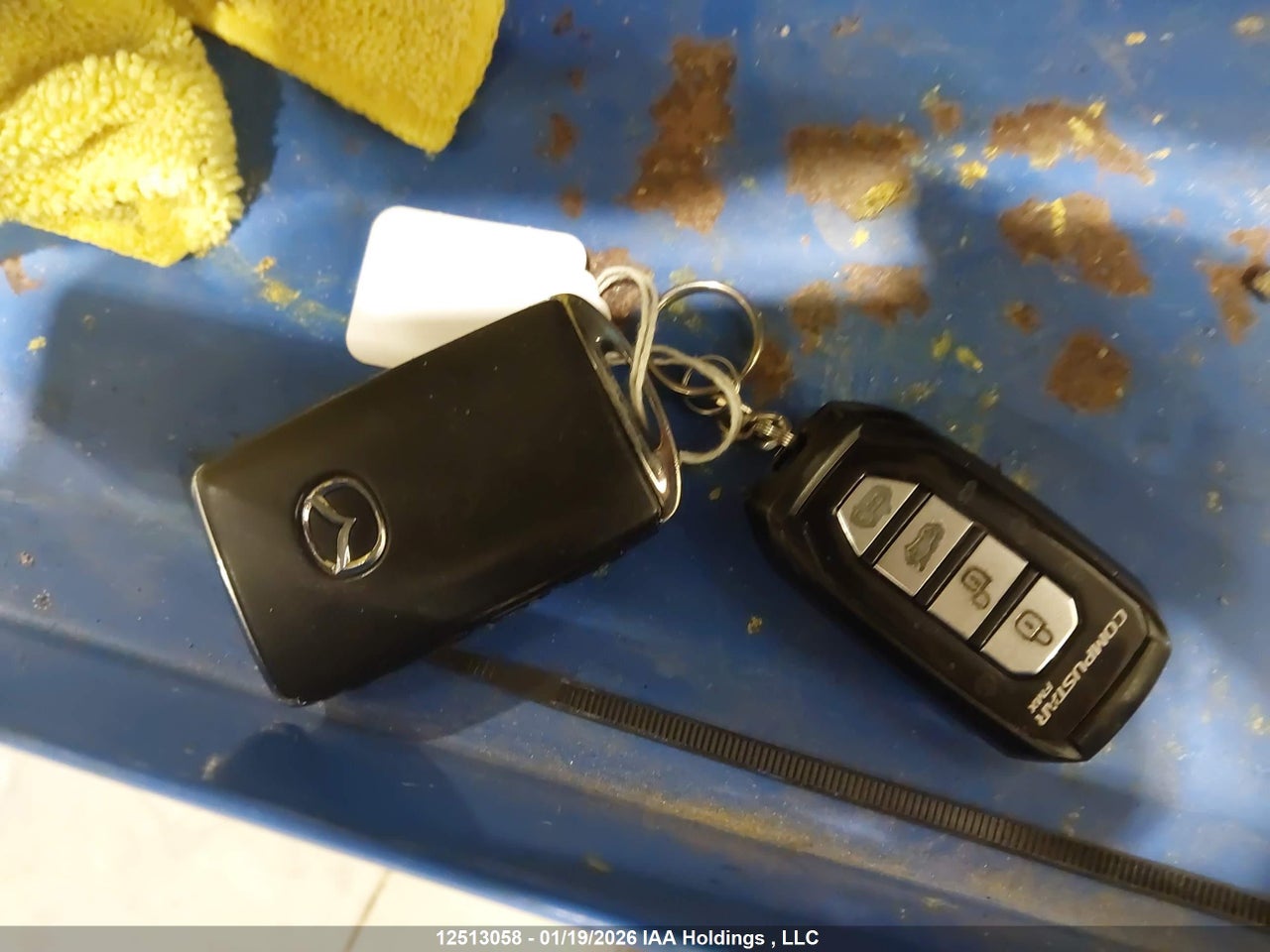 Image #/images/mount/JM3KFBDM5L0772148_11.jpg for vehicle