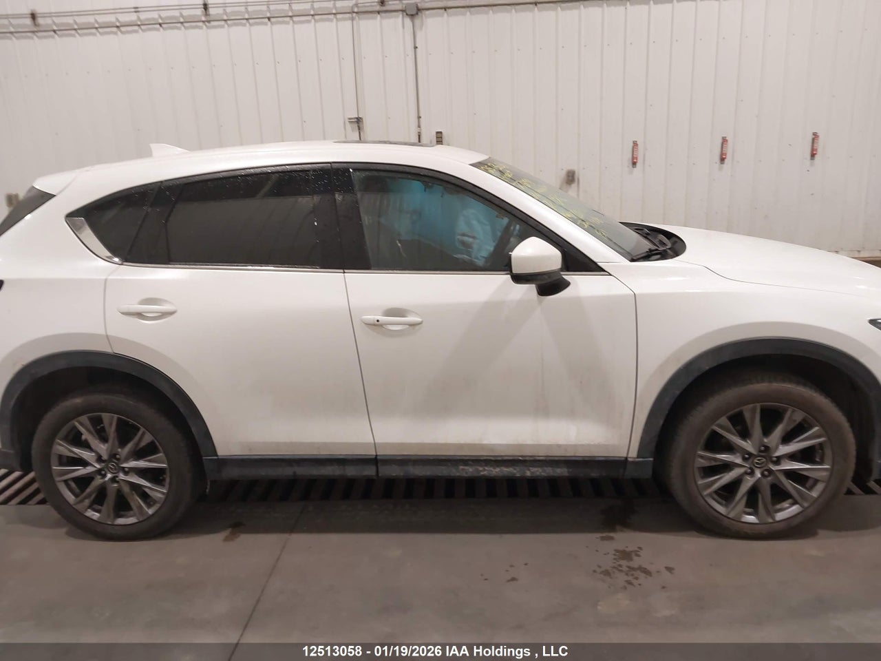 Image #/images/mount/JM3KFBDM5L0772148_13.jpg for vehicle