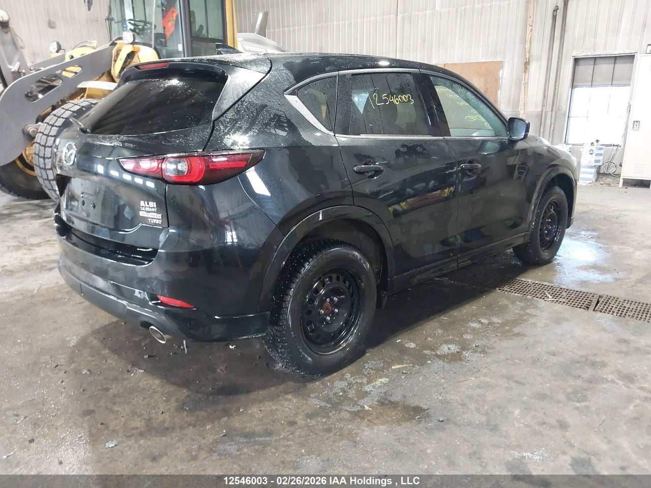 Image #/images/mount/JM3KFBDY7P0226640_04.jpg for vehicle