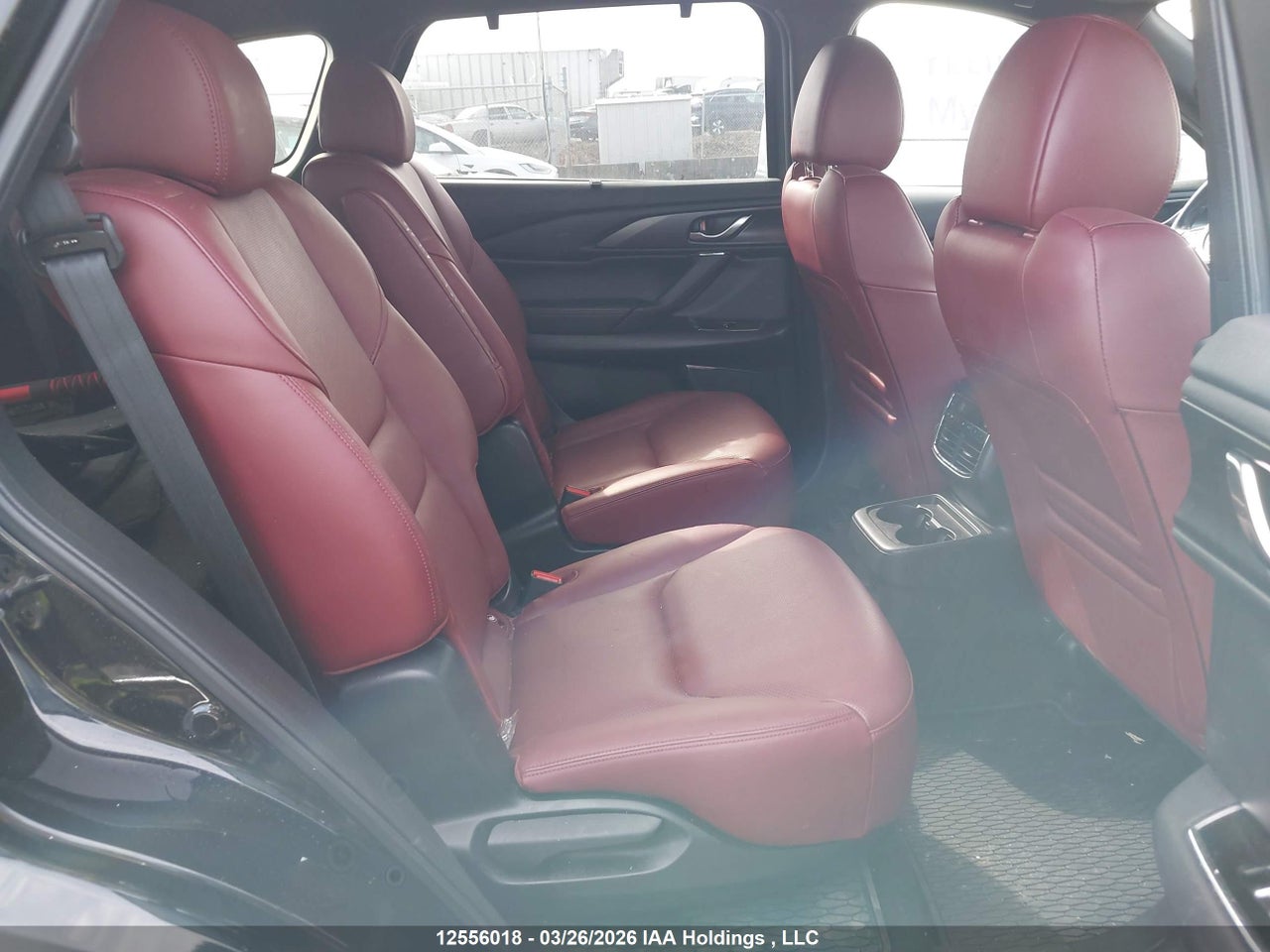 Image #/images/mount/JM3TCBDYXM0454351_08.jpg for vehicle