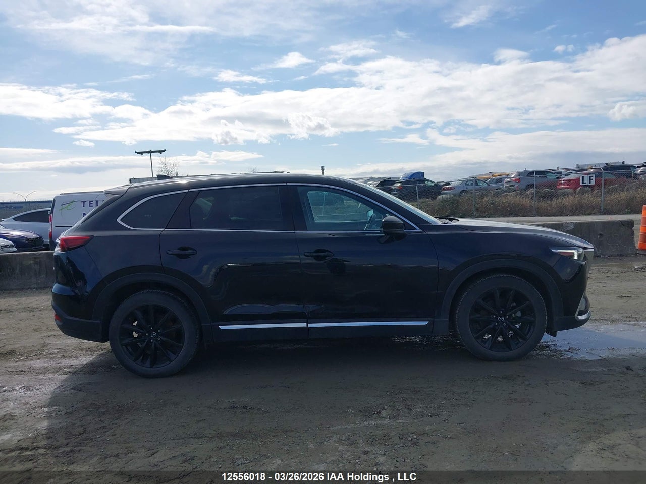 Image #/images/mount/JM3TCBDYXM0454351_14.jpg for vehicle