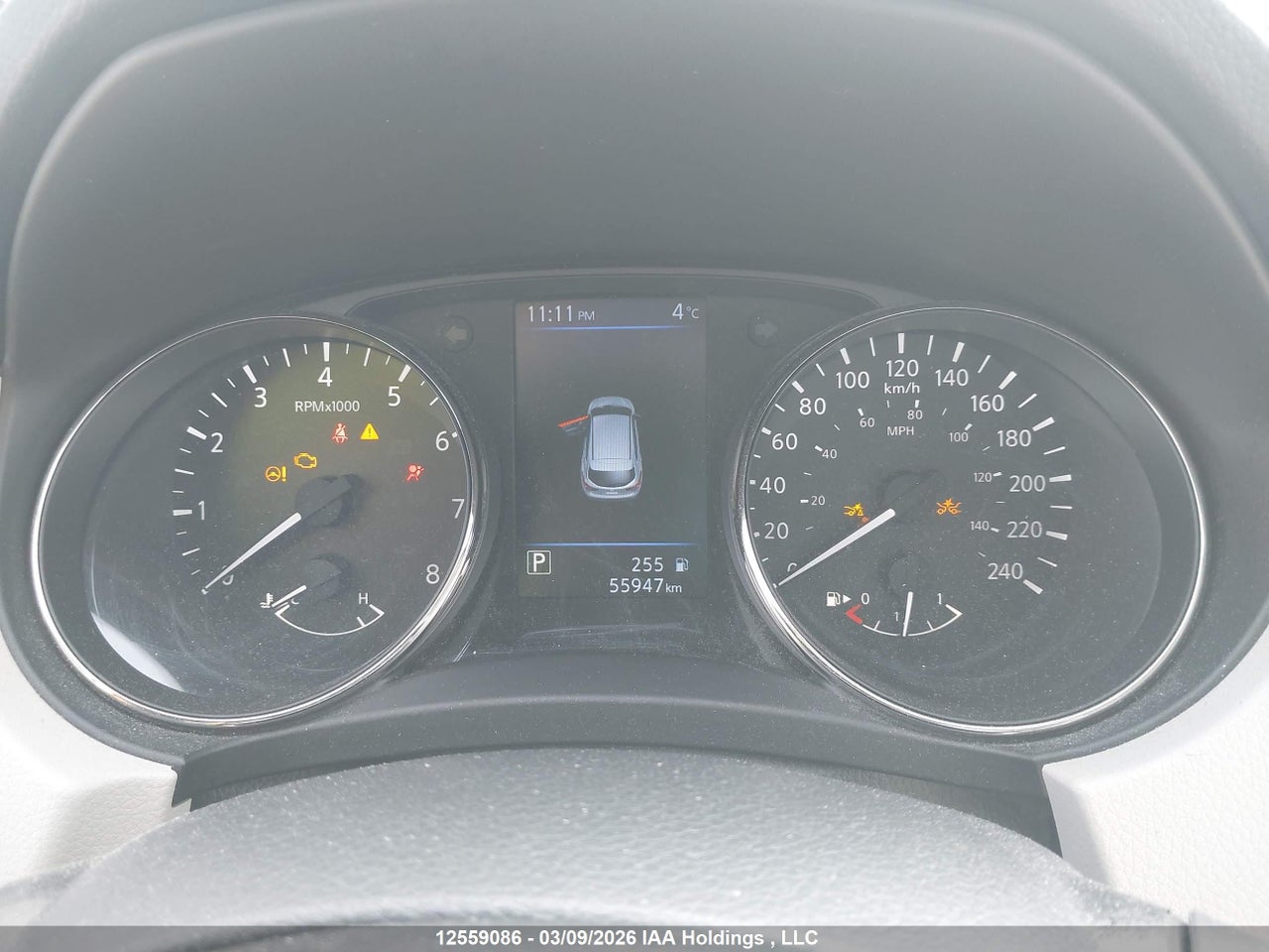 Image #/images/mount/JN1BJ1AV2PW000632_07.jpg for vehicle