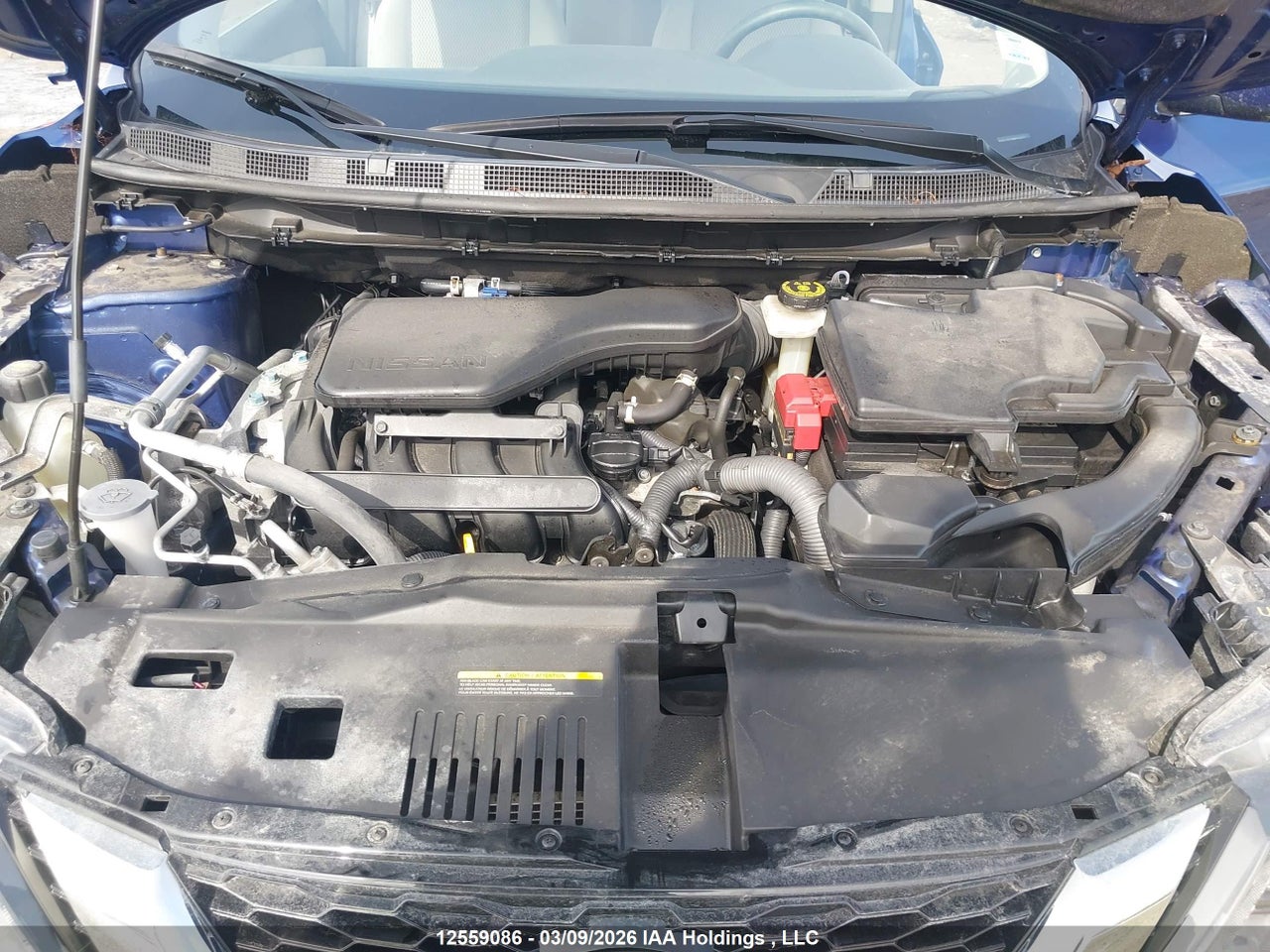 Image #/images/mount/JN1BJ1AV2PW000632_10.jpg for vehicle