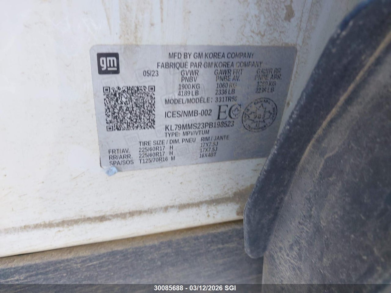 Image #/images/mount/KL79MMS23PB198523_09.jpg for vehicle