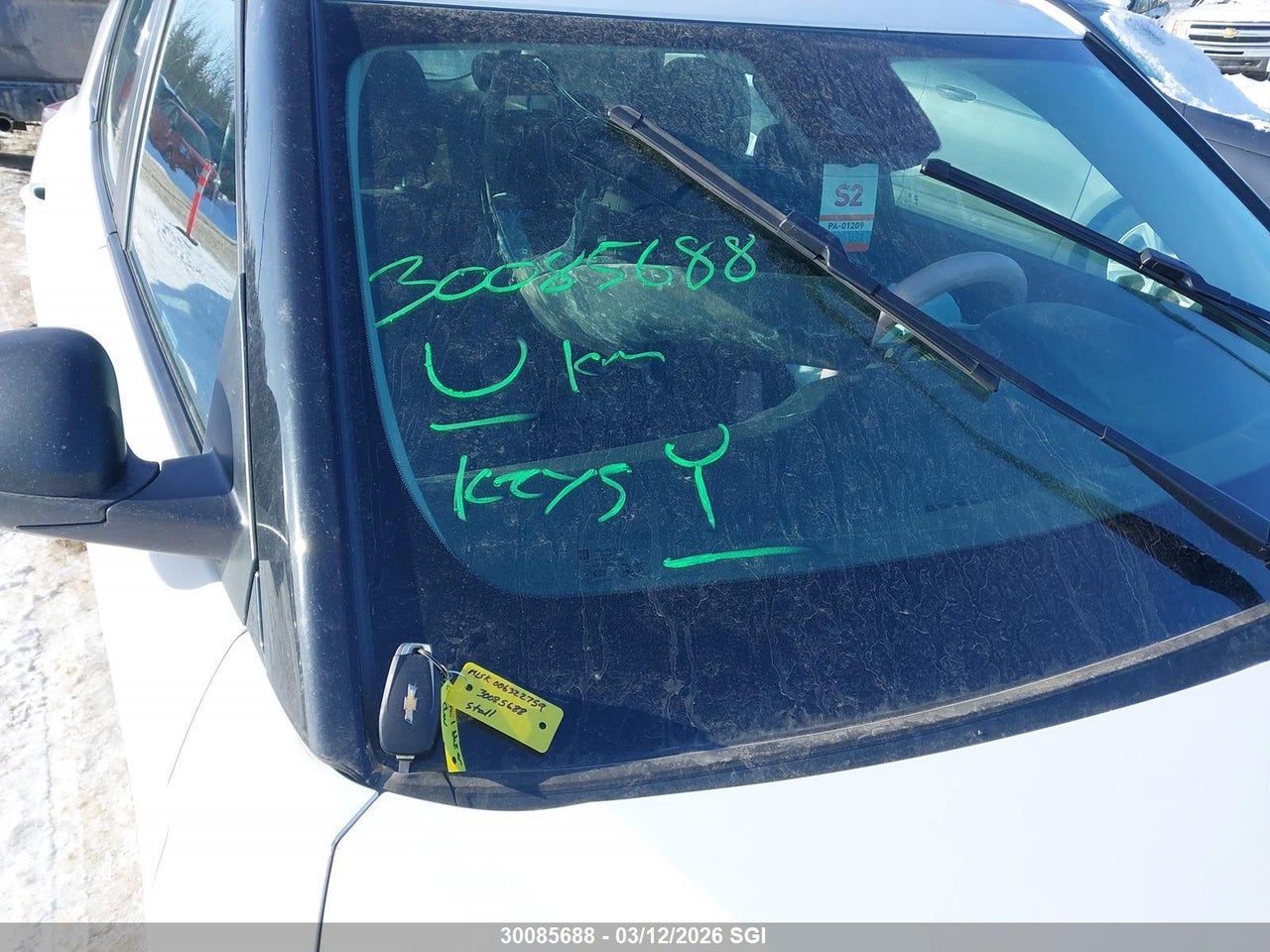 Image #/images/mount/KL79MMS23PB198523_11.jpg for vehicle