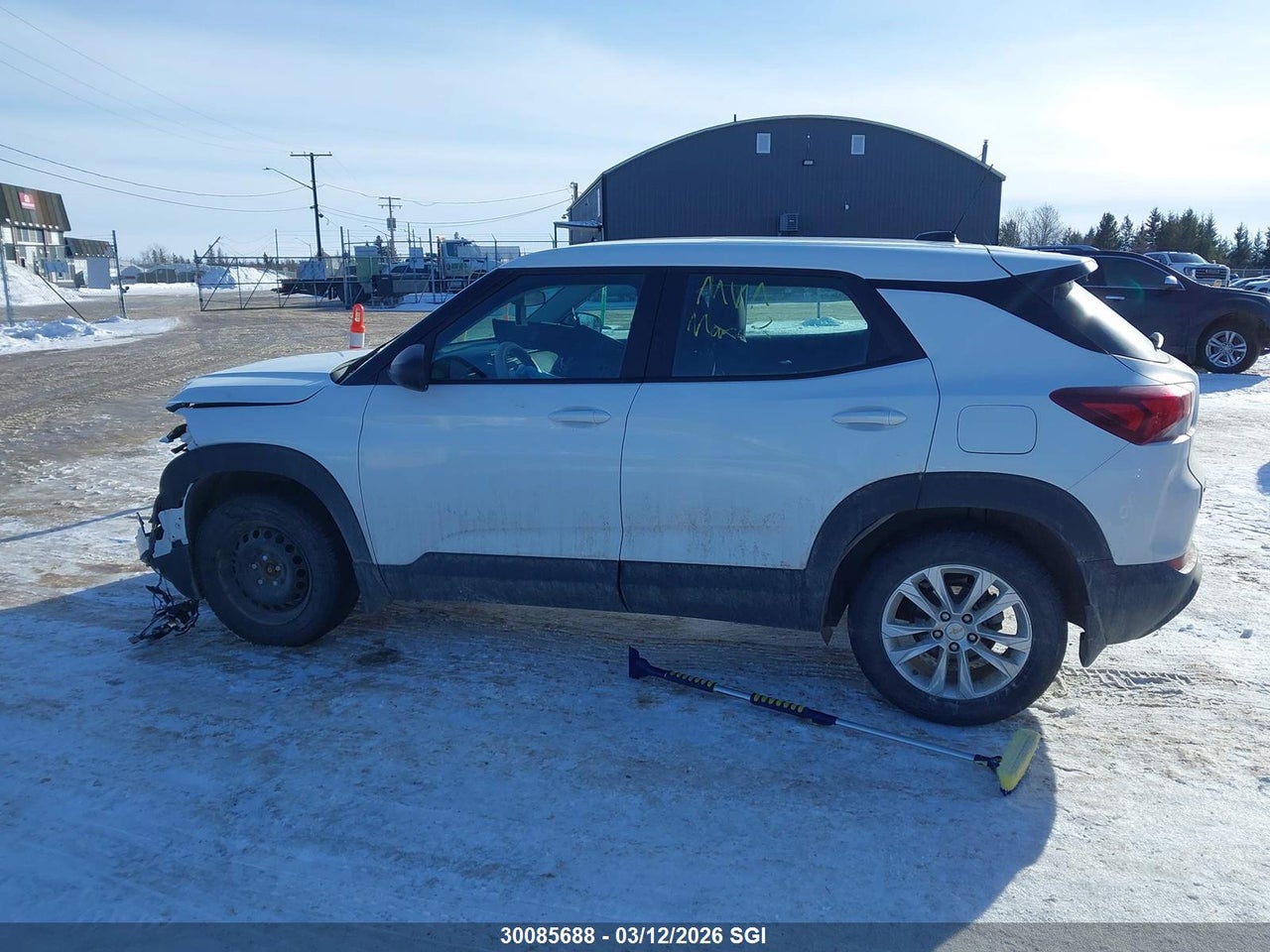 Image #/images/mount/KL79MMS23PB198523_14.jpg for vehicle