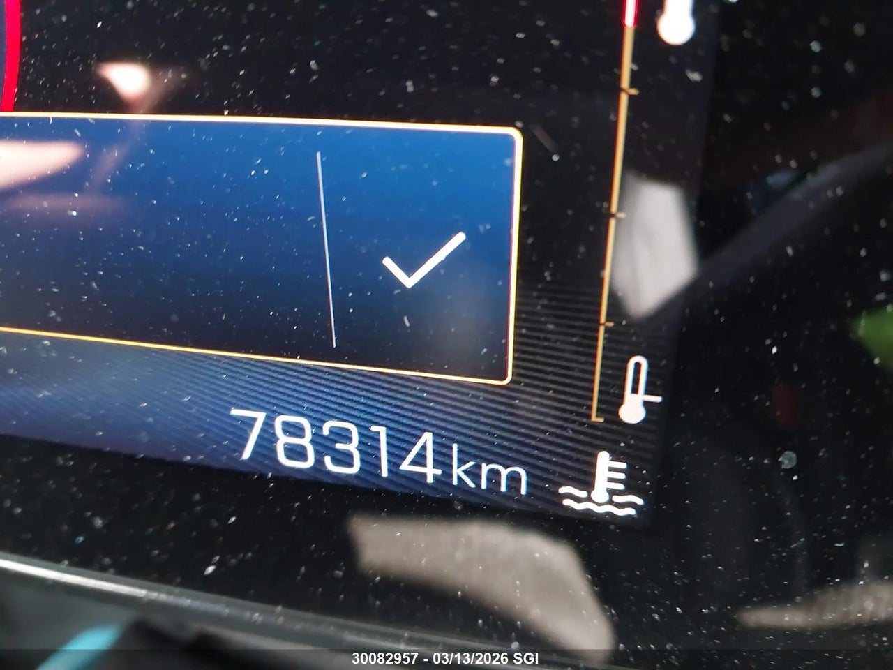 Image #/images/mount/KL79MRSL2RB167823_15.jpg for vehicle