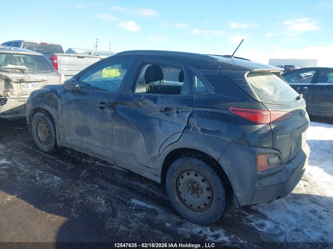 Image #/images/mount/KM8K22AA3LU581086_03.jpg for vehicle