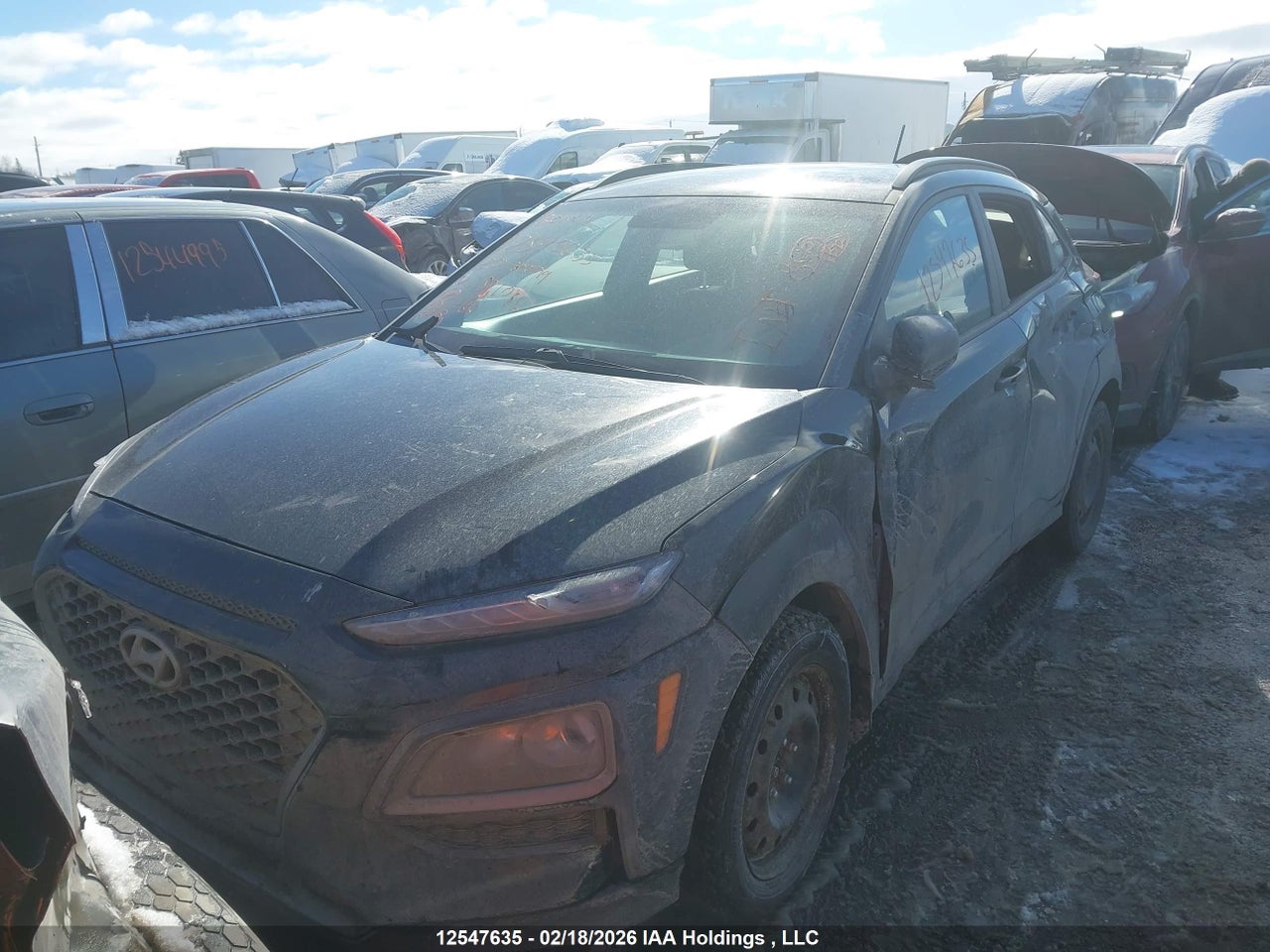 Image #/images/mount/KM8K22AA3LU581086_12.jpg for vehicle