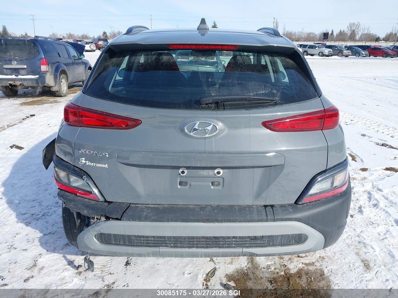 Image #/images/mount/KM8K22AB8PU969381_16.jpg for vehicle