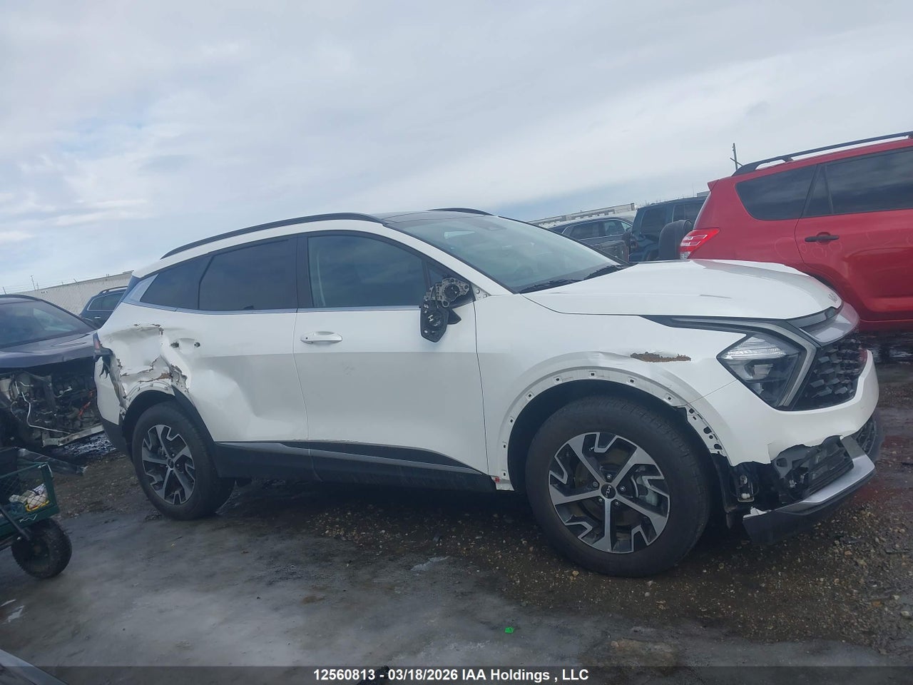 Image #/images/mount/KNDPVCDF3R7295406_14.jpg for vehicle