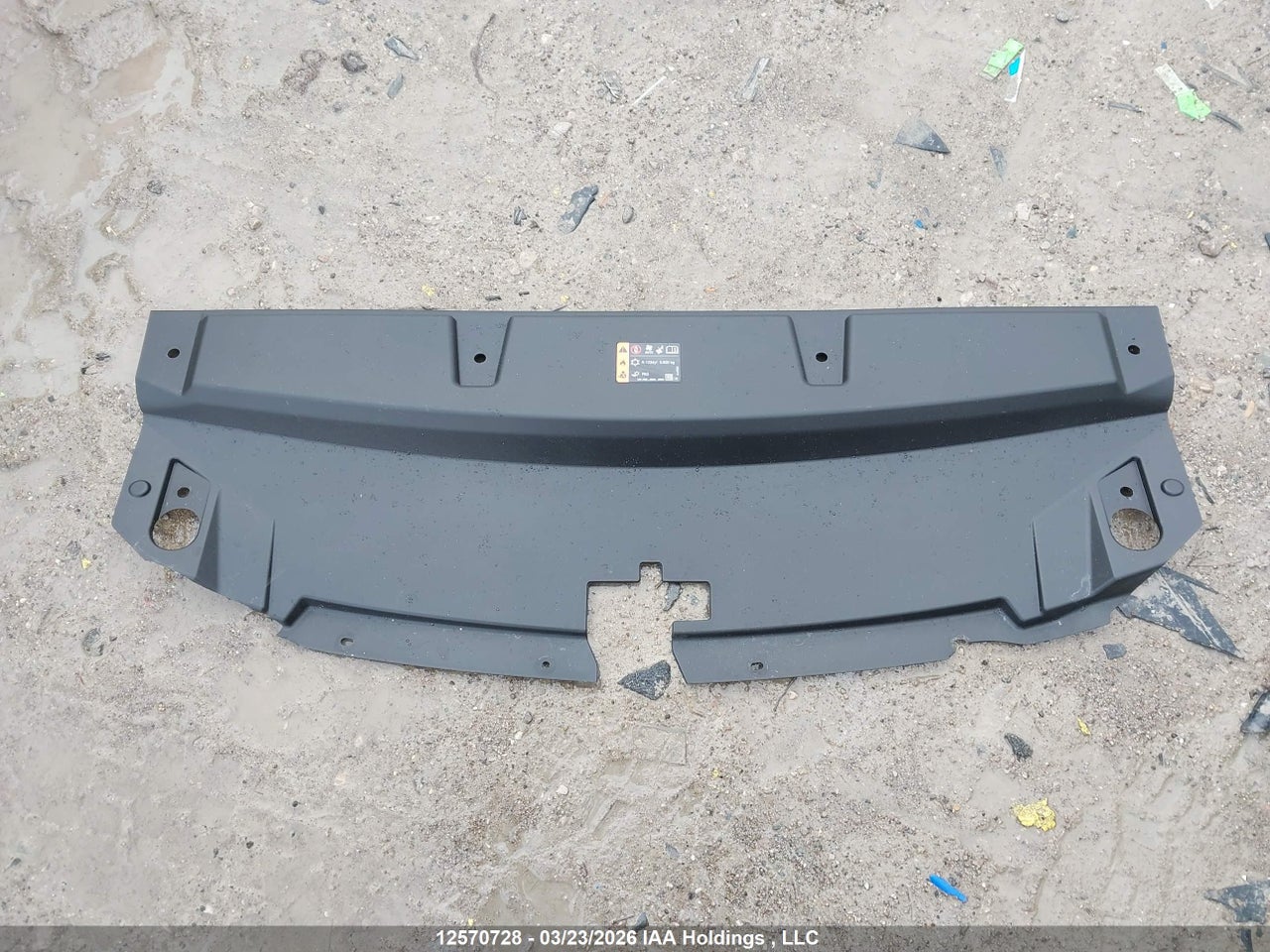 Image #/images/mount/LRBFZSR46ND075012_12.jpg for vehicle