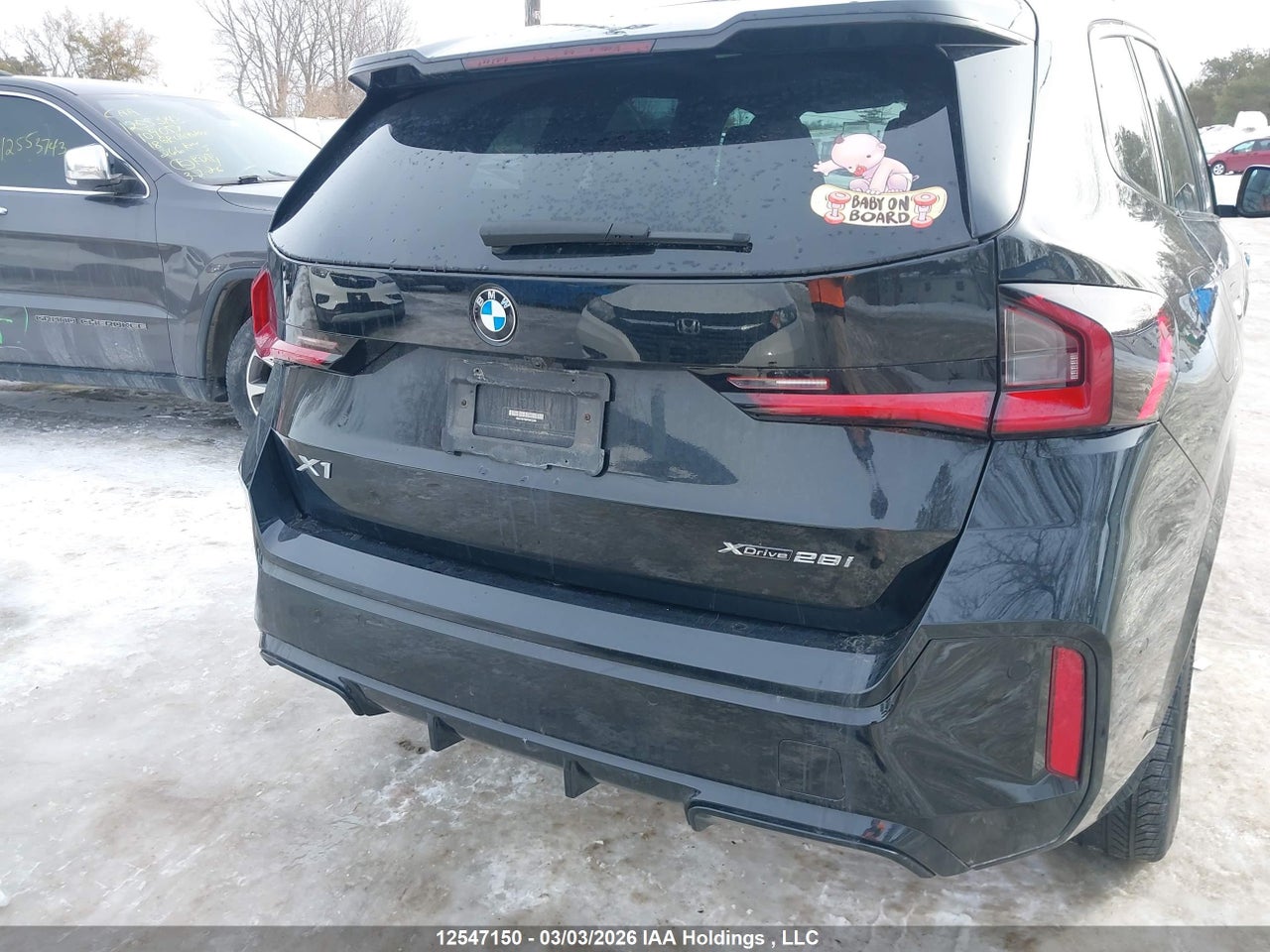 Image #/images/mount/WBX73EF05P5W32289_06.jpg for vehicle