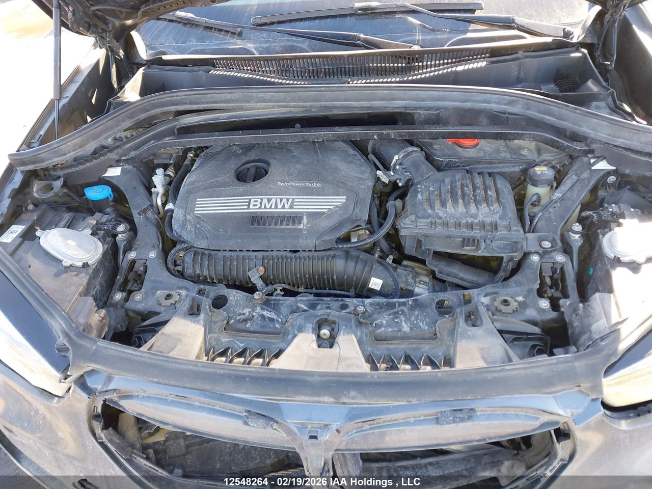 Image #/images/mount/WBXJG9C05L5P11526_10.jpg for vehicle